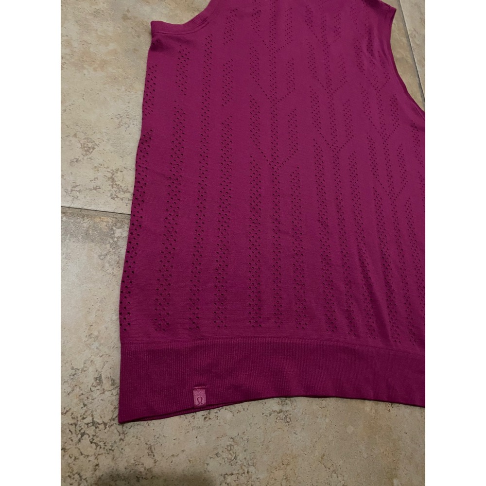 Lululemon Swiftly Breathe Muscle Tank Top Fletching Lines Ripened Raspberry Sz 6 - Picture 13 of 15